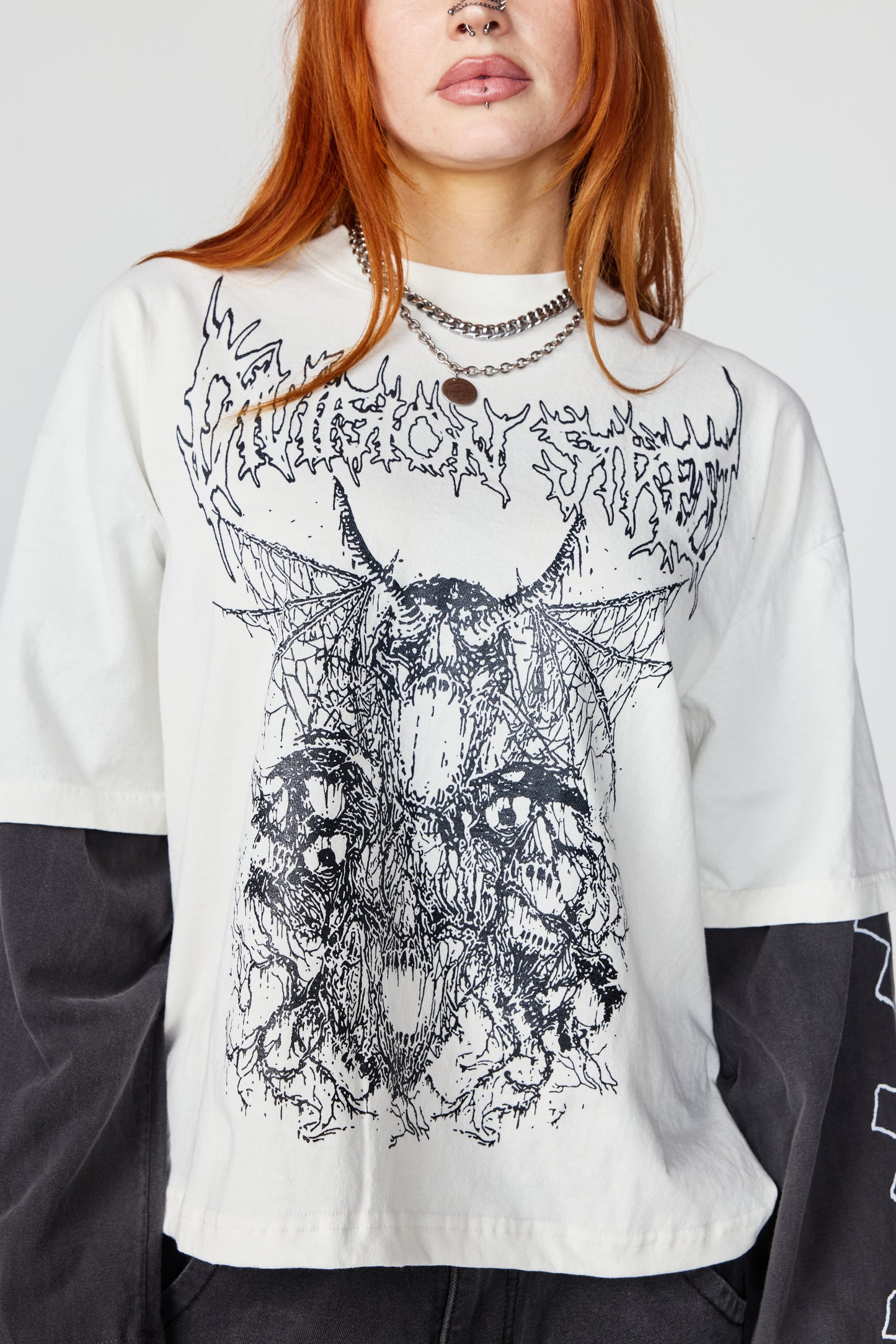 THE 'DARKTHRONE' LAYERED T